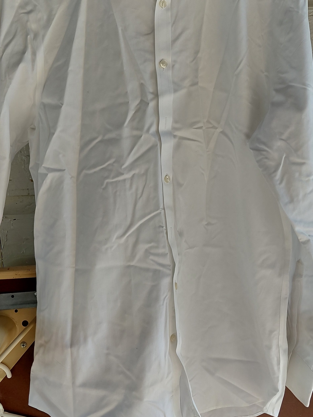 Charles Tyrwhitt White Long-Sleeve Dress Shirt